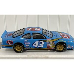 1999 Mattel Hot Wheels 1:24 Scale‎ Nascar STP Car #43 John Andretti Open Box